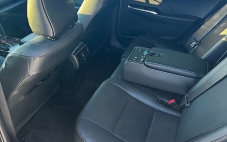 Toyota Camry, 2017 год, 3 200 000 рублей, 11 фотография