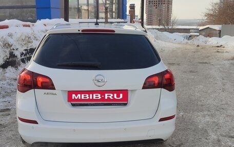 Opel Astra J, 2012 год, 585 000 рублей, 3 фотография