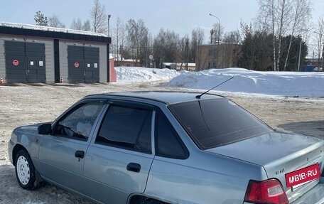 Daewoo Nexia I рестайлинг, 2010 год, 225 000 рублей, 3 фотография