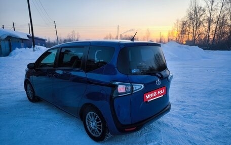 Toyota Sienta II, 2021 год, 1 490 000 рублей, 3 фотография