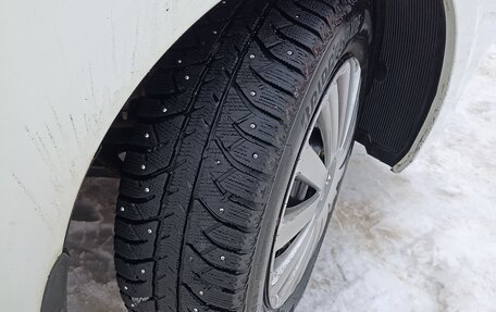 Hyundai Solaris II рестайлинг, 2013 год, 690 000 рублей, 22 фотография