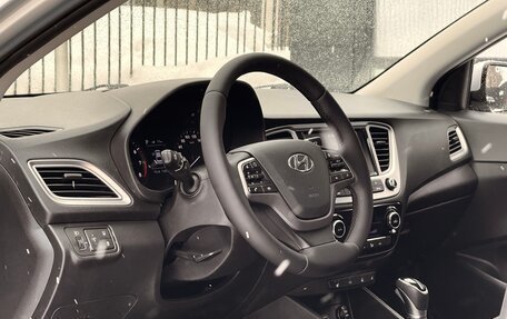 Hyundai Solaris II рестайлинг, 2019 год, 1 499 000 рублей, 8 фотография