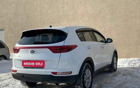 KIA Sportage IV рестайлинг, 2016 год, 1 360 000 рублей, 6 фотография
