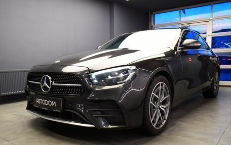 Mercedes-Benz E-Класс, 2020 год, 4 685 000 рублей, 1 фотография