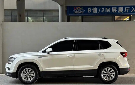 Volkswagen Tharu, 2022 год, 1 920 000 рублей, 9 фотография