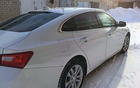 Chevrolet Malibu IX, 2017 год, 1 200 000 рублей, 6 фотография