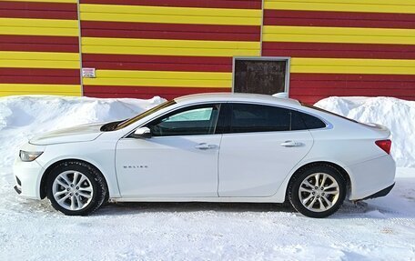 Chevrolet Malibu IX, 2017 год, 1 200 000 рублей, 8 фотография