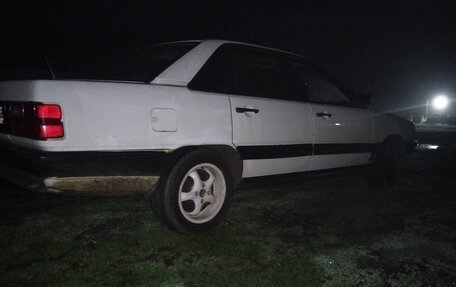 Audi 100, 1983 год, 145 000 рублей, 3 фотография