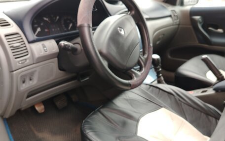 Renault Laguna II, 2003 год, 330 000 рублей, 7 фотография