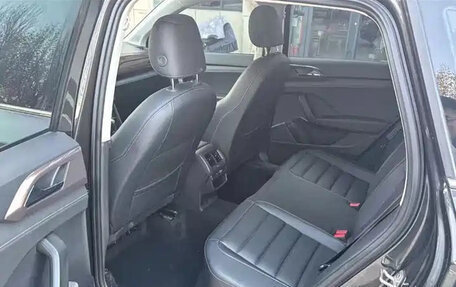 Volkswagen Tharu, 2023 год, 1 864 000 рублей, 6 фотография