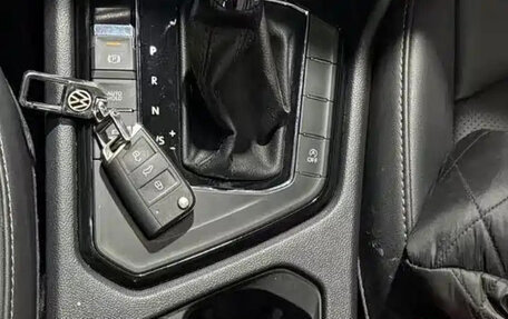 Volkswagen Tharu, 2023 год, 1 864 000 рублей, 10 фотография