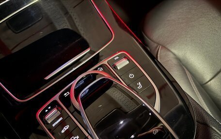 Mercedes-Benz E-Класс, 2018 год, 3 500 000 рублей, 38 фотография