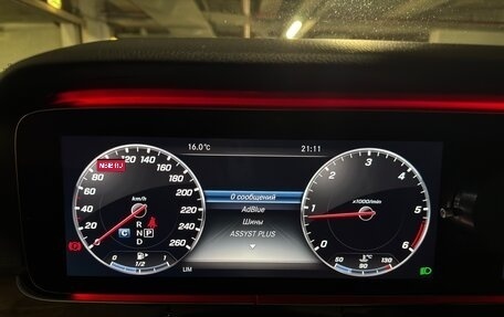 Mercedes-Benz E-Класс, 2018 год, 3 500 000 рублей, 35 фотография