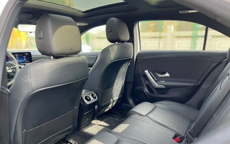 Mercedes-Benz A-Класс, 2023 год, 2 050 000 рублей, 10 фотография