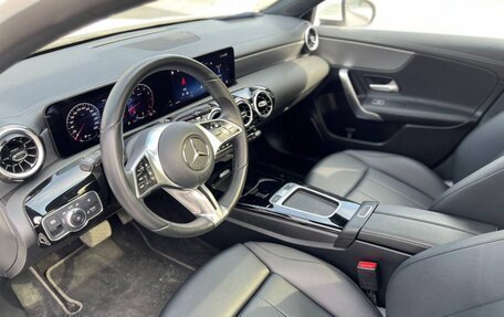 Mercedes-Benz A-Класс, 2023 год, 2 050 000 рублей, 7 фотография