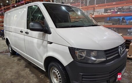 Volkswagen Transporter T6 рестайлинг, 2019 год, 1 635 000 рублей, 1 фотография