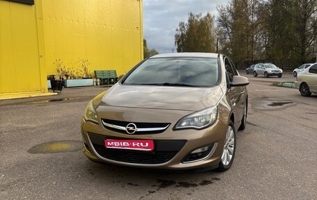 Opel Astra J, 2013 год, 770 000 рублей, 1 фотография