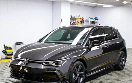 Volkswagen Golf VIII, 2021 год, 1 500 000 рублей, 1 фотография