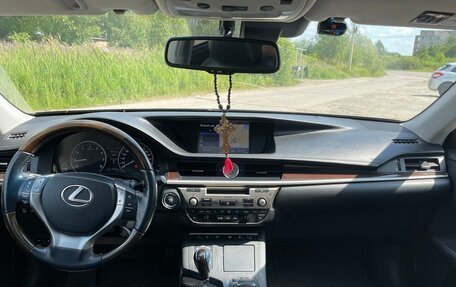 Lexus ES VII, 2012 год, 2 300 000 рублей, 7 фотография