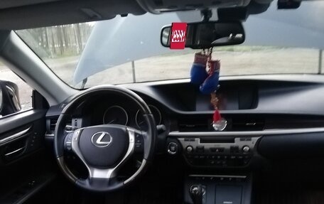 Lexus ES VII, 2012 год, 2 300 000 рублей, 11 фотография