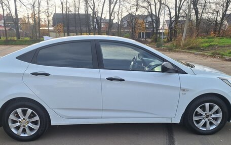 Hyundai Solaris II рестайлинг, 2014 год, 899 000 рублей, 2 фотография
