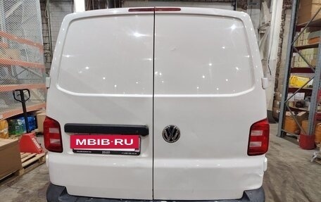 Volkswagen Transporter T6 рестайлинг, 2019 год, 1 635 000 рублей, 5 фотография