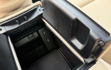 Mercedes-Benz V-Класс, 2022 год, 13 000 000 рублей, 9 фотография