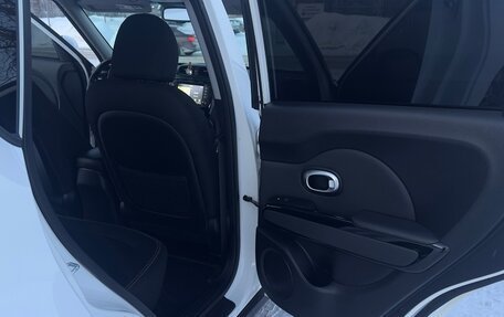 KIA Soul II рестайлинг, 2015 год, 1 600 000 рублей, 13 фотография