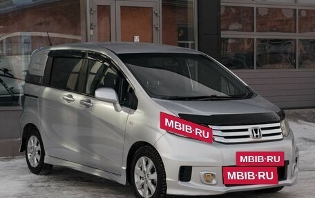 Honda Freed I, 2010 год, 1 150 000 рублей, 3 фотография