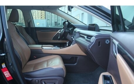 Lexus RX IV рестайлинг, 2019 год, 4 250 000 рублей, 16 фотография