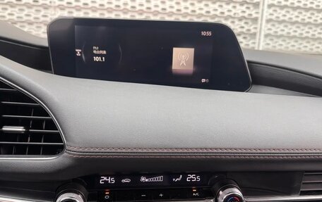 Mazda 3, 2022 год, 1 865 000 рублей, 14 фотография