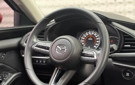 Mazda 3, 2022 год, 1 865 000 рублей, 9 фотография