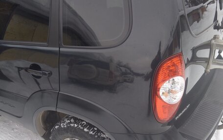 Chevrolet Niva I рестайлинг, 2011 год, 680 000 рублей, 9 фотография