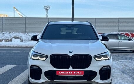 BMW X5, 2019 год, 5 900 000 рублей, 2 фотография