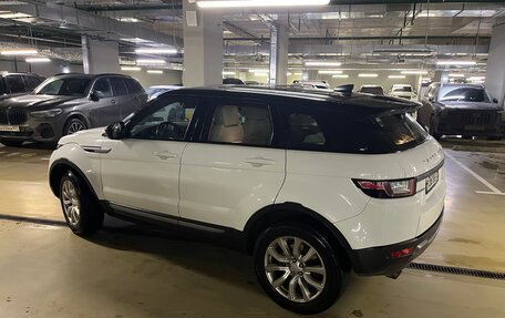 Land Rover Range Rover Evoque I, 2017 год, 2 900 000 рублей, 3 фотография