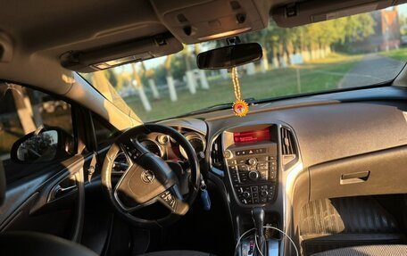 Opel Astra J, 2013 год, 770 000 рублей, 9 фотография