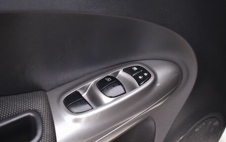 Nissan Juke II, 2014 год, 1 149 999 рублей, 13 фотография