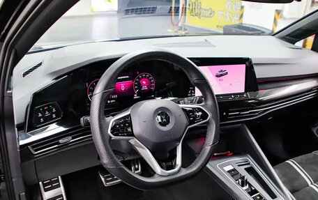 Volkswagen Golf VIII, 2021 год, 1 500 000 рублей, 10 фотография