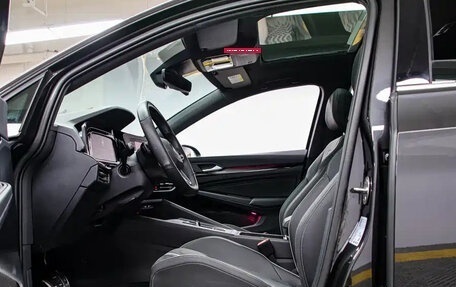 Volkswagen Golf VIII, 2021 год, 1 500 000 рублей, 7 фотография