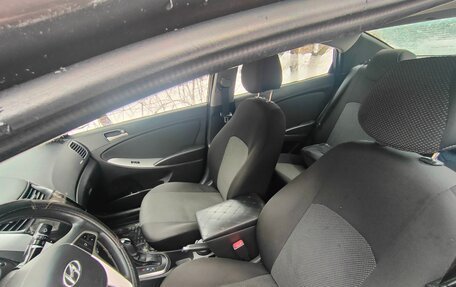 Hyundai Solaris II рестайлинг, 2015 год, 1 180 000 рублей, 9 фотография