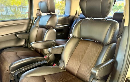 Nissan Elgrand III, 2015 год, 1 950 000 рублей, 11 фотография