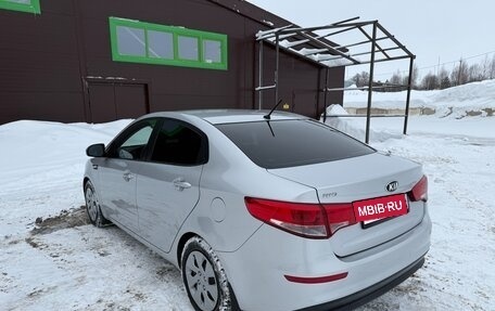 KIA Rio III рестайлинг, 2016 год, 990 000 рублей, 7 фотография