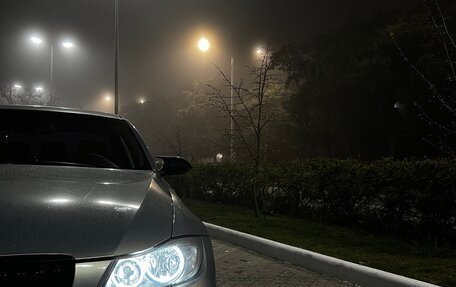 BMW 3 серия, 2005 год, 1 150 000 рублей, 2 фотография