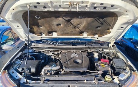 Mitsubishi L200 IV рестайлинг, 2015 год, 1 998 000 рублей, 10 фотография