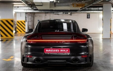 Porsche 911, 2022 год, 22 000 000 рублей, 4 фотография