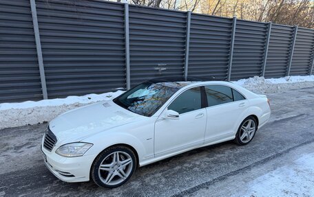 Mercedes-Benz S-Класс, 2011 год, 1 550 000 рублей, 3 фотография