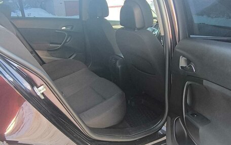 Opel Insignia II рестайлинг, 2011 год, 760 000 рублей, 9 фотография