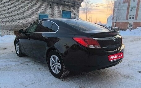 Opel Insignia II рестайлинг, 2011 год, 760 000 рублей, 6 фотография