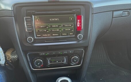 Skoda Superb III рестайлинг, 2008 год, 750 000 рублей, 11 фотография