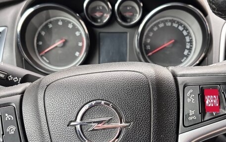 Opel Astra J, 2015 год, 866 000 рублей, 17 фотография